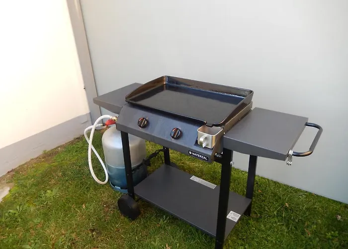 Floria Semesterbostad